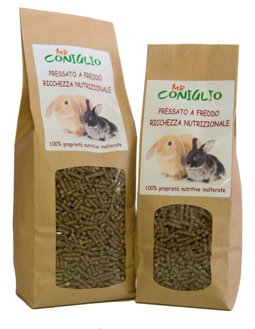 Kylmäpuristetut pelletit sopivat ihanteellisesti lemmikkikääpiökanien päivittäiseen ruokintaan.